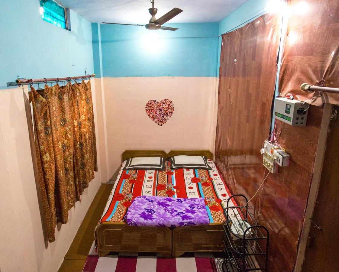 Somit Paying Guest House Варанасі Екстер'єр фото