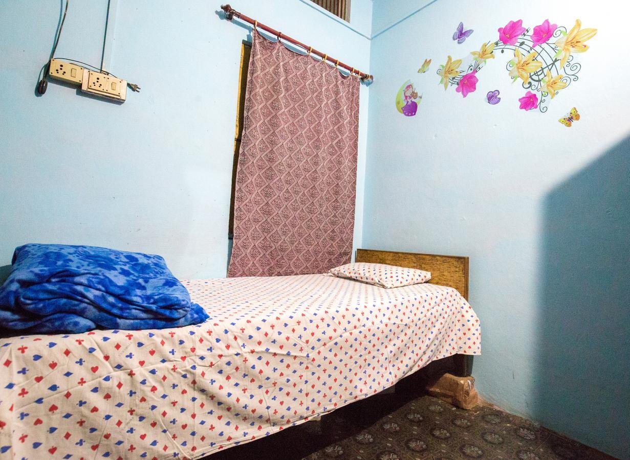 Somit Paying Guest House Варанасі Екстер'єр фото